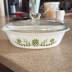 Vintage Glasbake 1 Qt. Oval Covered Casserole/Vegetable Dish w/Green Daisies Lid